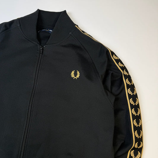Fred Perry Trainingsjacke Schwarz-Gold (XS)