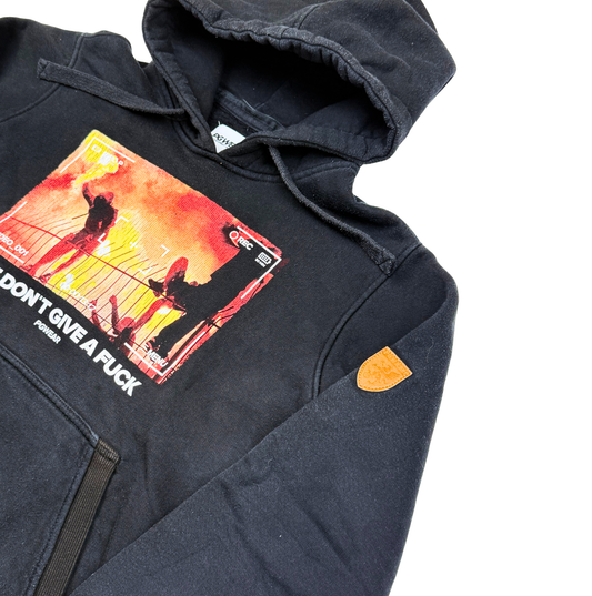 PGwear Pullover “We dont give a f*ck“ Schwarz (S)