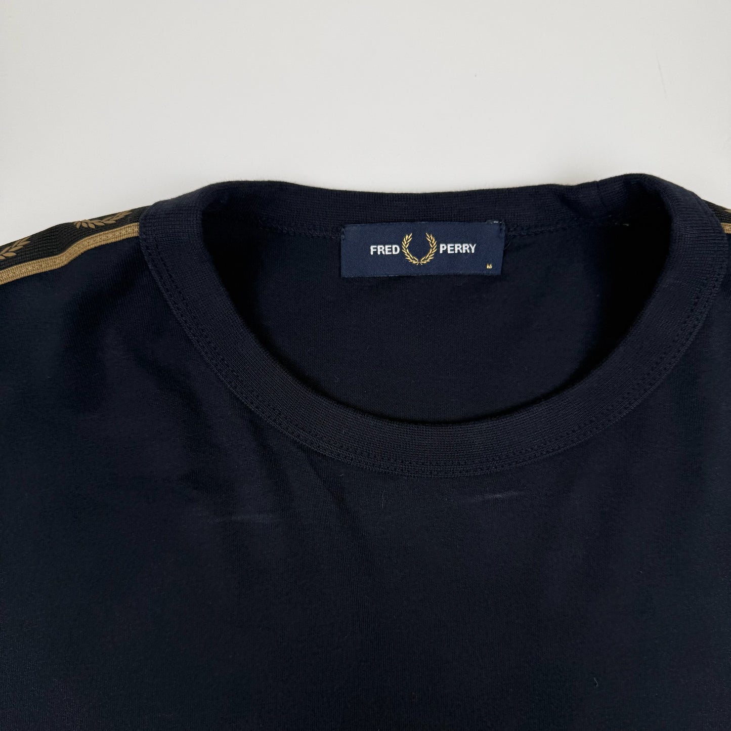 Fred Perry T-Shirt Blau (M)