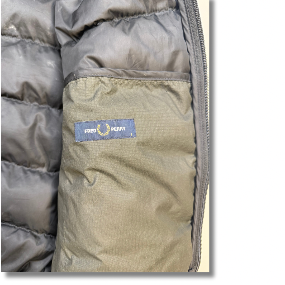 Fred Perry Pufferjacke (S)