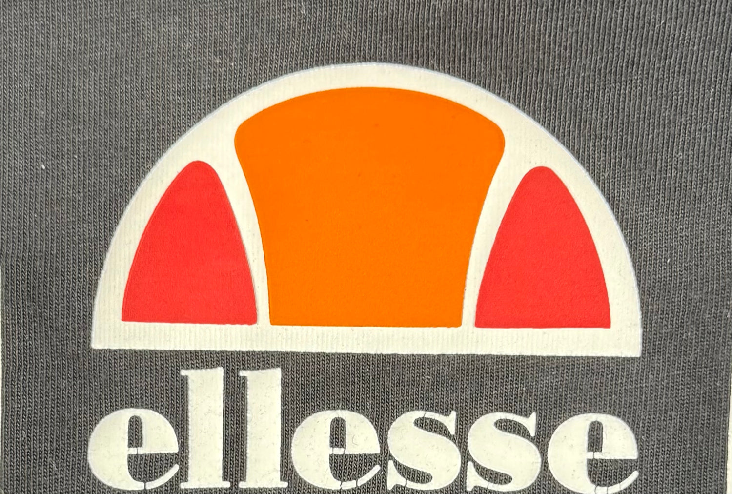 Ellesse