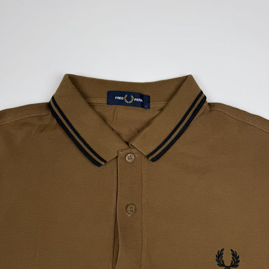 Fred Perry Poloshirt Braun (L)