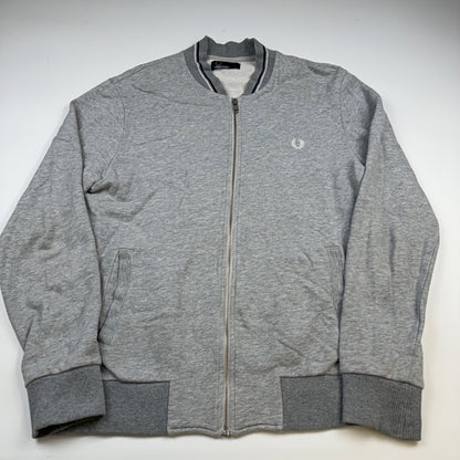 Fred Perry Ganzaufnahme.jpg
