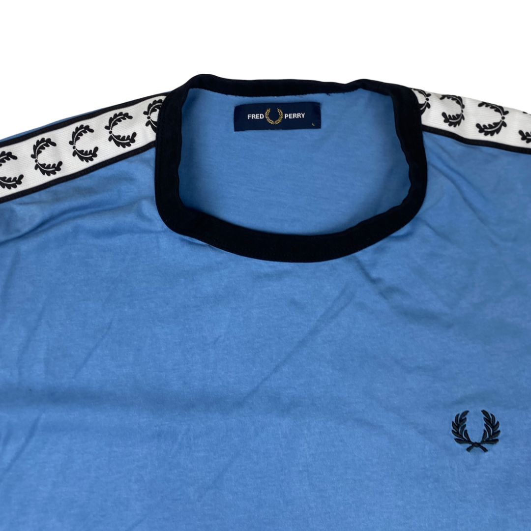 Fred Perry T-Shirt Blau (L)
