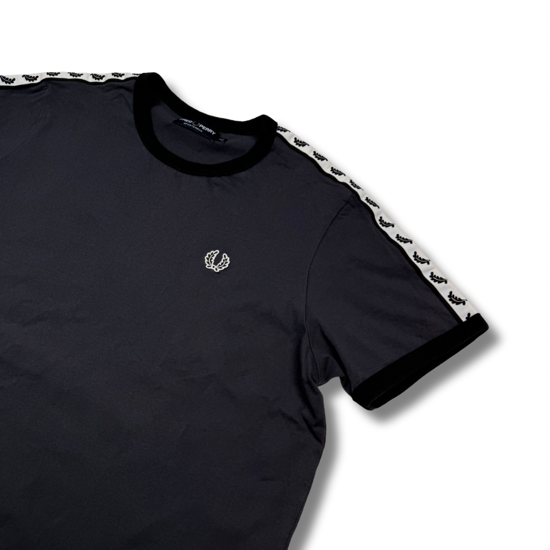 Fred Perry T-Shirt Grau (M)