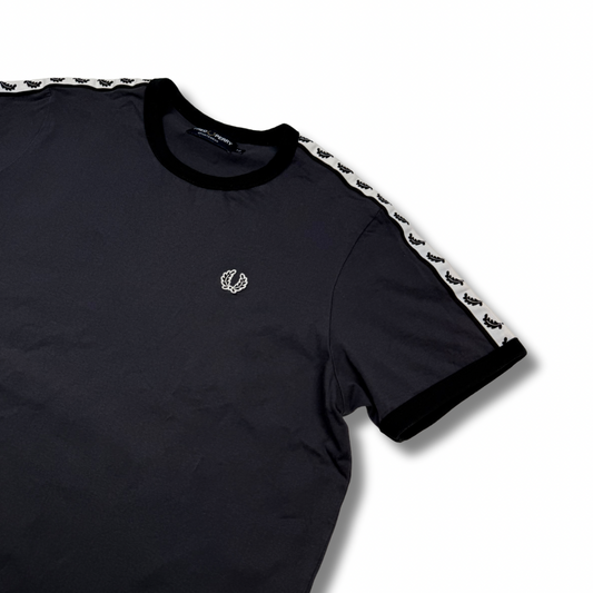 Fred Perry T-Shirt Grau (M)