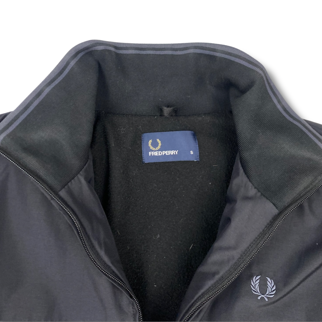 Fred Perry Jacke Schwarz-Navy (S)