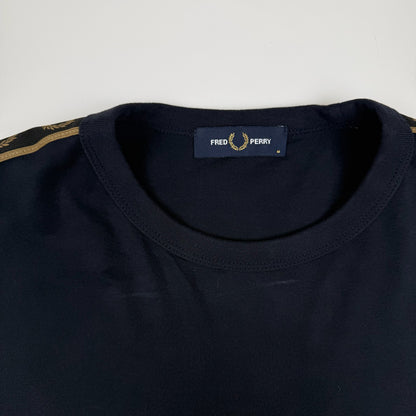 Fred Perry T-Shirt Blau (M)