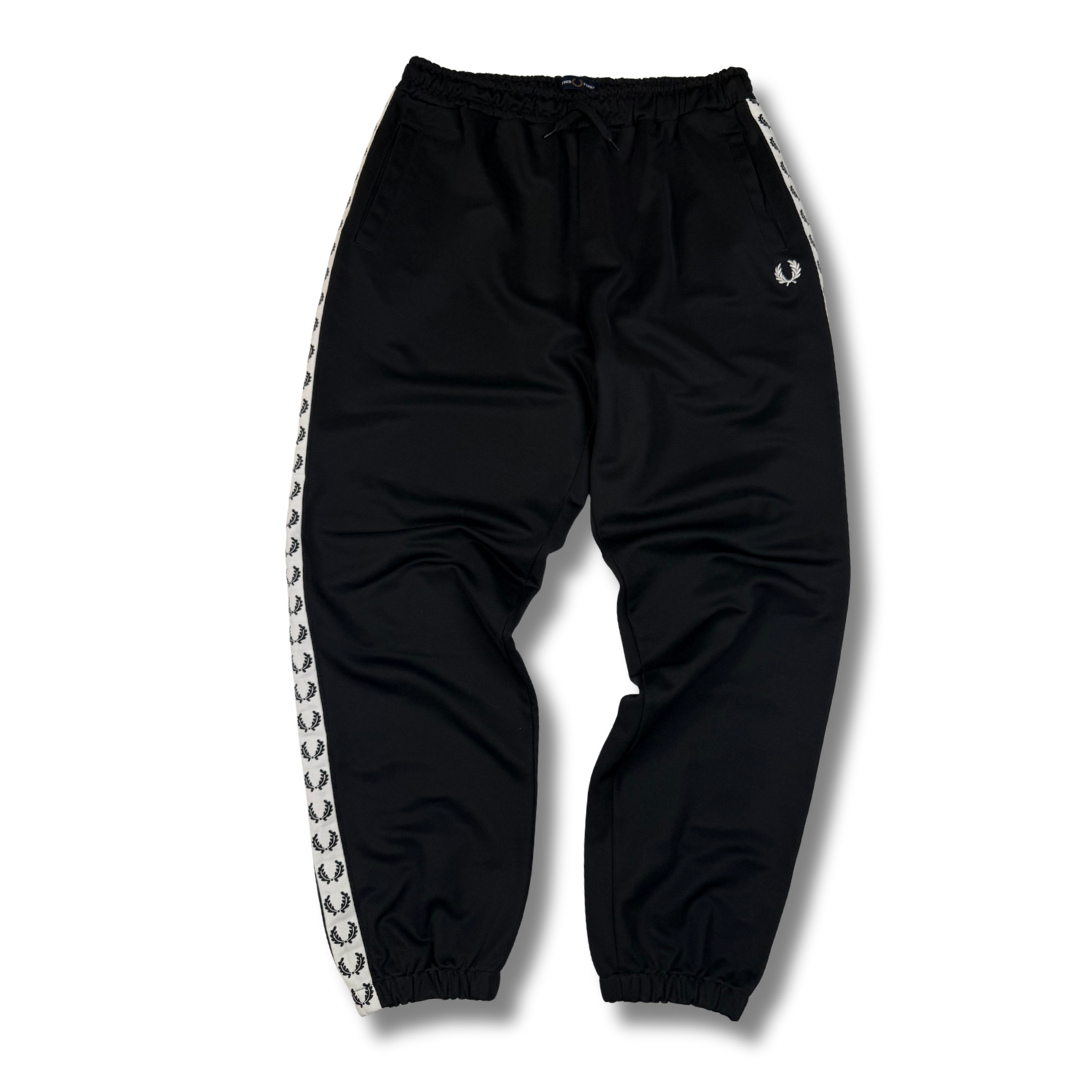 Fred Perry Jogginghose Schwarz (L)
