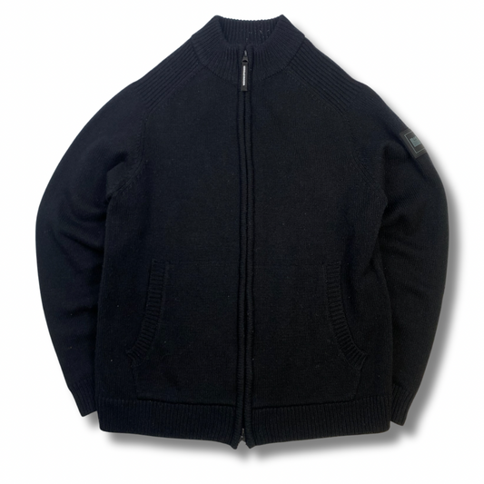 Weekend Offender Zip (L)